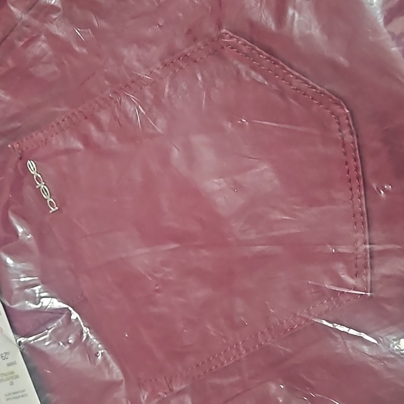 BEBE Clean Sateen Flare Maroon Trousers Women's Size 29 NEW - Picture 7 of 9